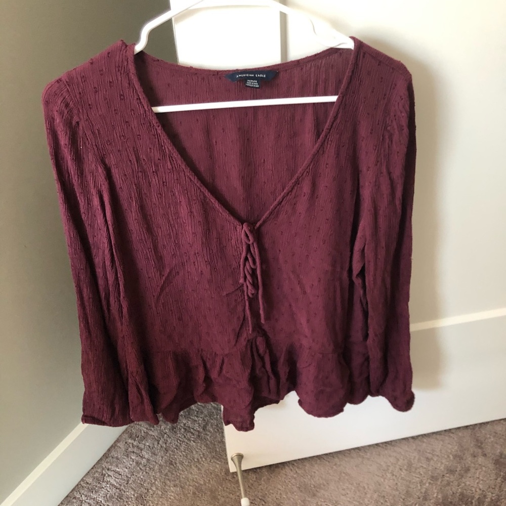 American Eagle flowy shirt